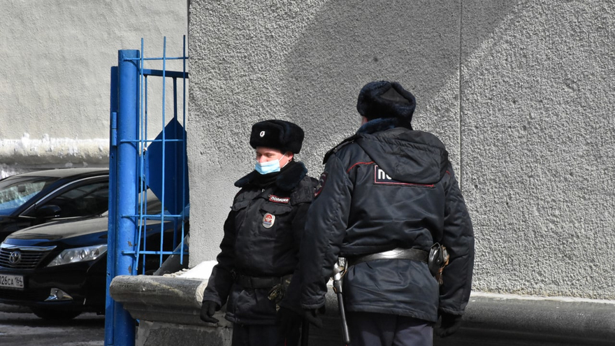 В Саратове прошел митинг в честь 8-летия воссоединения Крыма с Россией