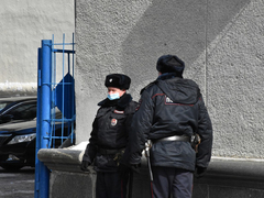 В Саратове прошел митинг в честь 8-летия воссоединения Крыма с Россией