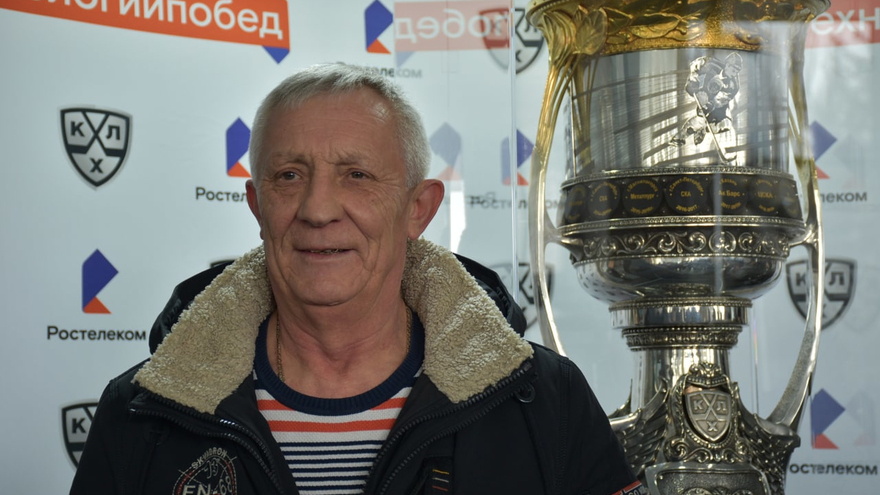 Главный трофей Континентальной хоккейной лиги и игрушкопад: Кристалл дома крупно обыграл Челны