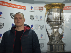 Главный трофей Континентальной хоккейной лиги и игрушкопад: Кристалл дома крупно обыграл Челны