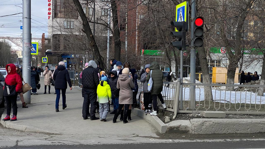 В Саратове вновь эвакуировали Триумф Молл