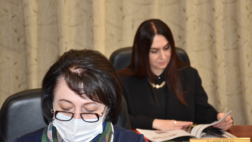 Глава саратовского правительства Роман Бусаргин о высоких ценах на сахар: Слаще никому не стало!