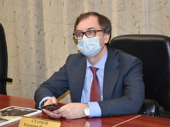 Глава саратовского правительства Роман Бусаргин о высоких ценах на сахар: Слаще никому не стало!