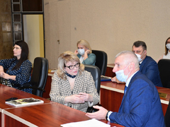 Глава саратовского правительства Роман Бусаргин о высоких ценах на сахар: Слаще никому не стало!