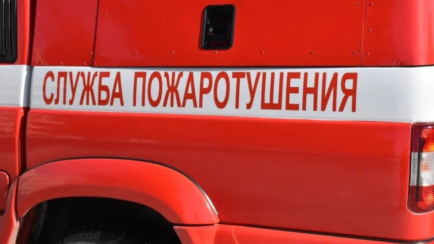 В горящей квартире погиб мужчина