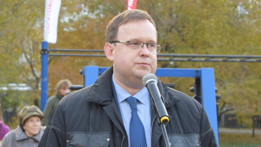 Источник: Олег Курицын уходит с поста главы Заводского района Саратова