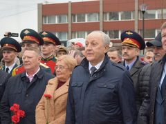 В Саратове у речного вокзала открыли памятник Петру I