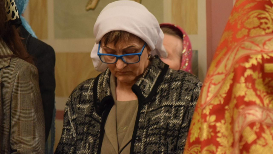 Пасха: более 500 саратовцев приняли участие в крестном ходе вокруг Свято-Троицкого собора