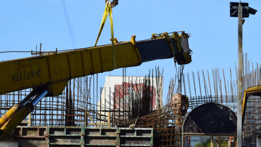 Реконструкция театра оперы и балета: на стройплощадке рухнул автокран