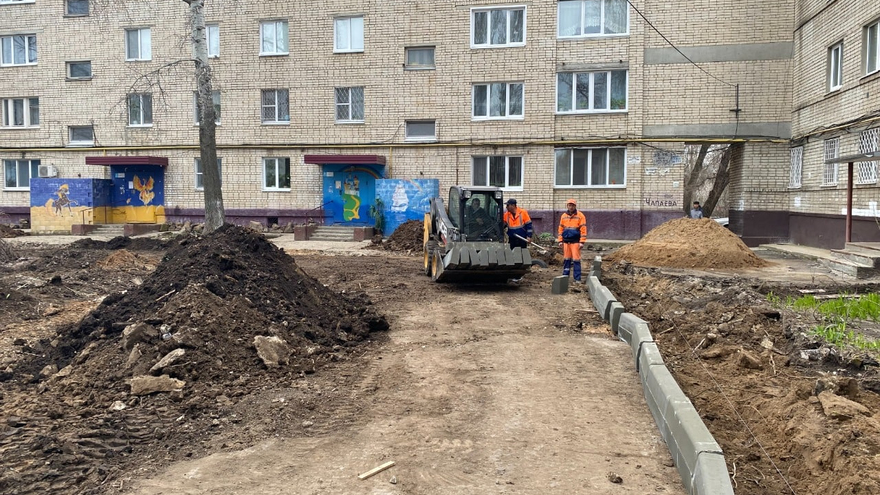 В этом году в Саратовской области отремонтируют 86 дворов и 127 зон отдыха