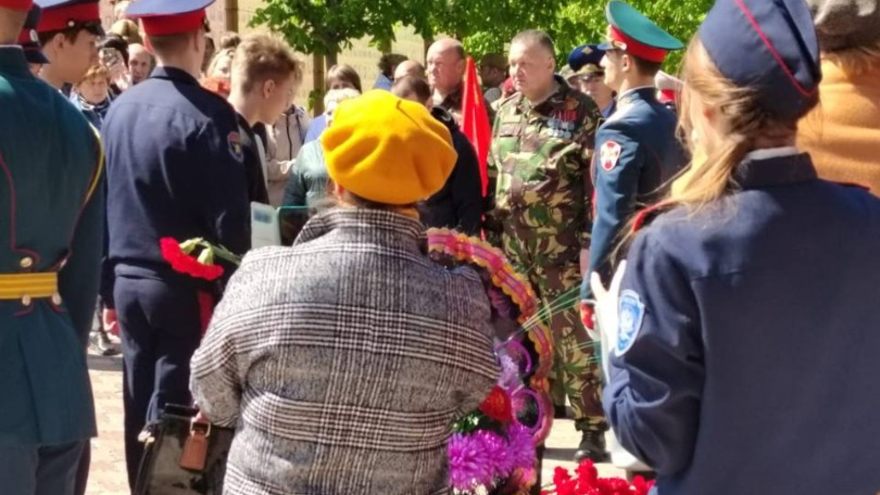 Имя погибшего на Донбассе солдата увековечили на Стене памяти в Саратове