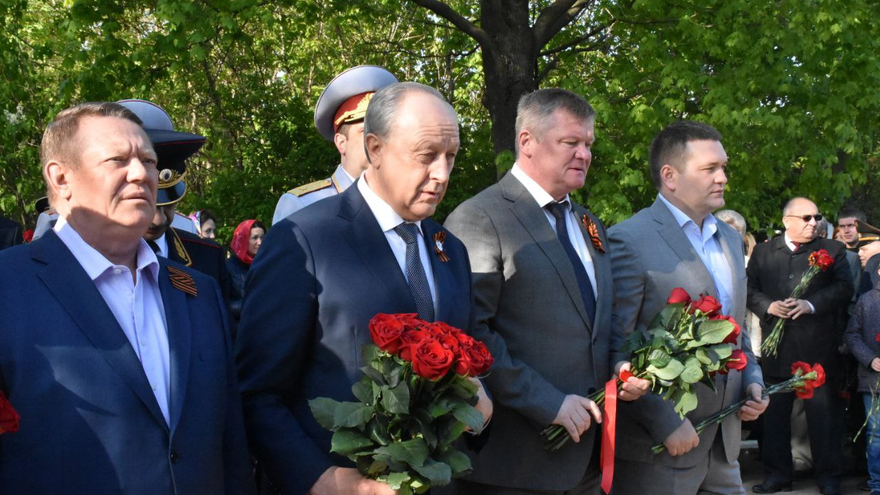 На Воскресенском кладбище почтили память погибших защитников Отечества