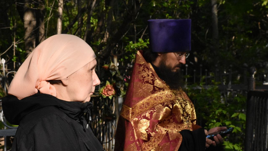 На Воскресенском кладбище почтили память погибших защитников Отечества