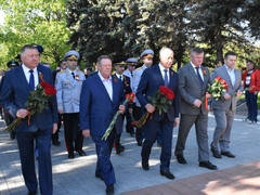 На Воскресенском кладбище почтили память погибших защитников Отечества