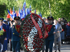 На Воскресенском кладбище почтили память погибших защитников Отечества