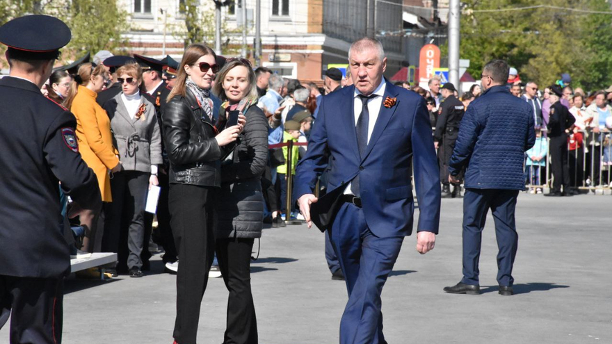 В Саратове состоялся Парад Победы (фоторепортаж)