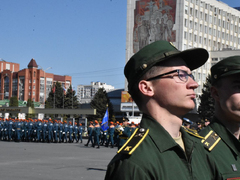 В Саратове состоялся Парад Победы (фоторепортаж)