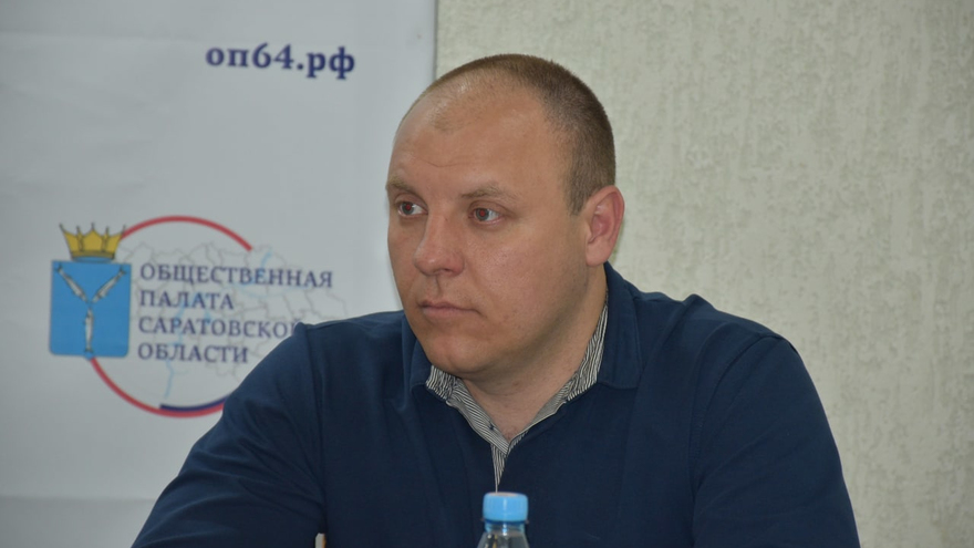 Глава Общественной палаты пожаловался на вонь и заявил, что у регоператора по вывозу мусора ничего не получается