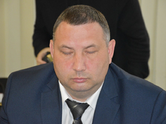 Глава Общественной палаты пожаловался на вонь и заявил, что у регоператора по вывозу мусора ничего не получается