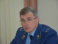 Глава Общественной палаты пожаловался на вонь и заявил, что у регоператора по вывозу мусора ничего не получается