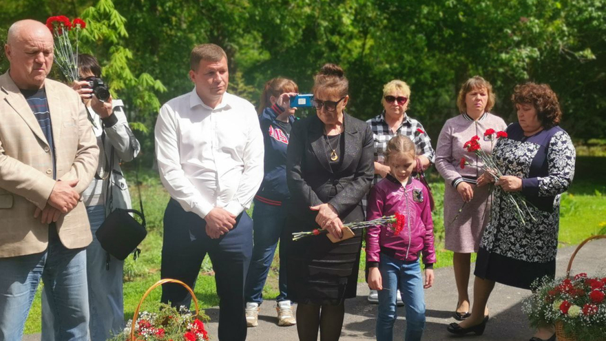 В Саратовской области увековечили память о враче Валентине Ивлиевой
