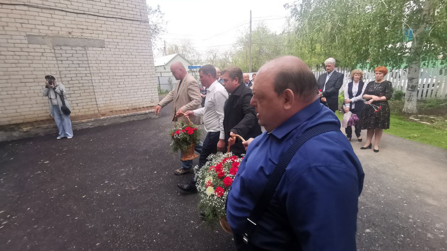 В Саратовской области увековечили память о враче Валентине Ивлиевой