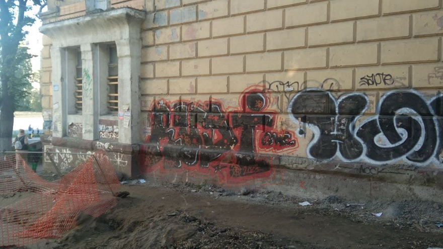 Саратовцы попросили снести опасный дом-памятник, чиновники пообещали его законсервировать