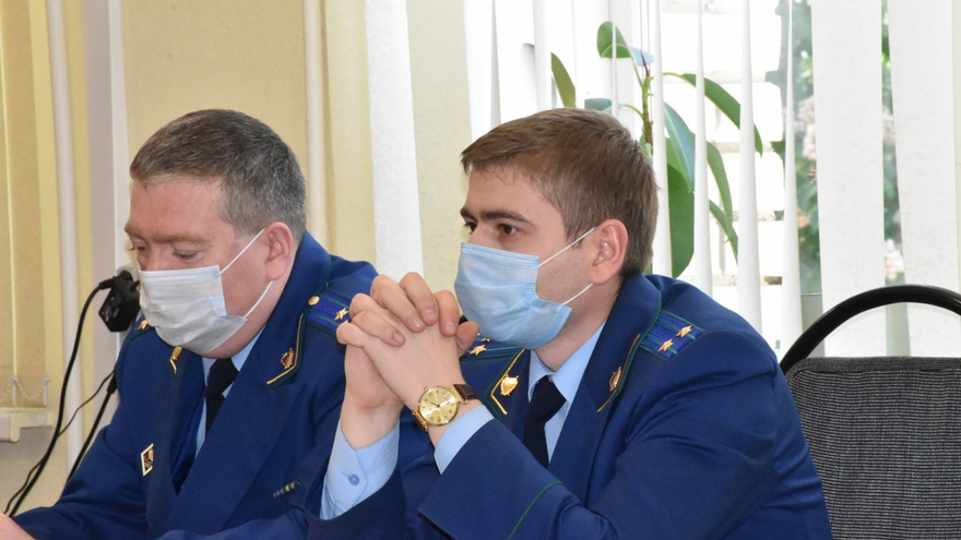 Экс-директор Ритуала в суде назвал бывшего прокурора Андрея Пригарова крестным отцом своего ребенка