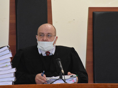 Экс-директор Ритуала в суде назвал бывшего прокурора Андрея Пригарова крестным отцом своего ребенка