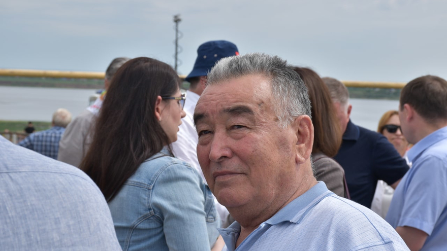 В Саратове на Сабантуе детям бесплатно раздавали мороженое 