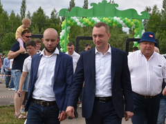 В Саратове на Сабантуе детям бесплатно раздавали мороженое 