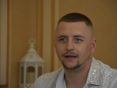 Саратовцев позвали в цирк на столкновение маргиналов с медведями