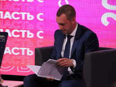 Роман Бусаргин призвал саратовских студентов не покидать Саратовскую область