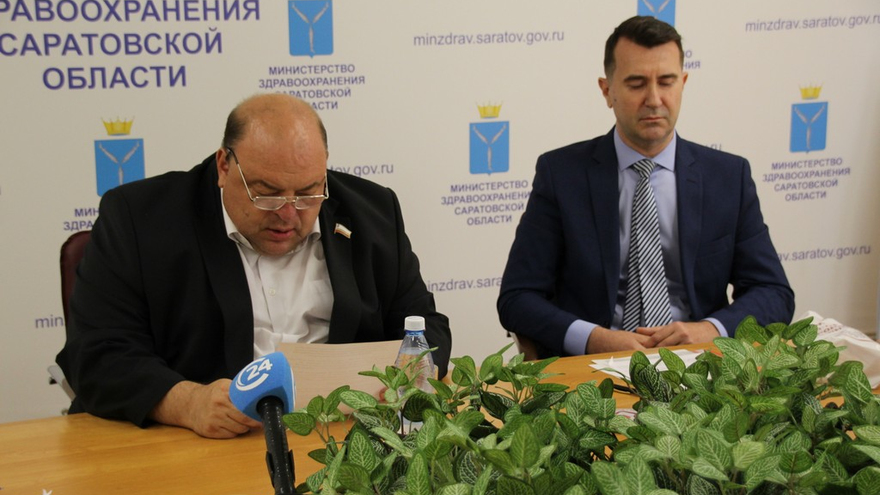 В Саратовской области в коронавирусных госпиталях остаются почти 300 человек