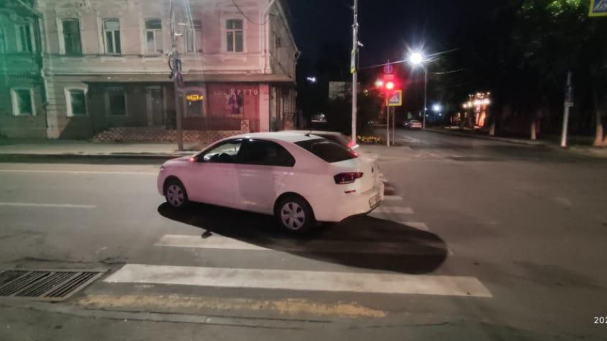 За день в Саратовской области 6 пешеходов попали под машины
