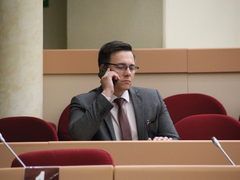 В Саратове увеличат зарплаты спортивным тренерам