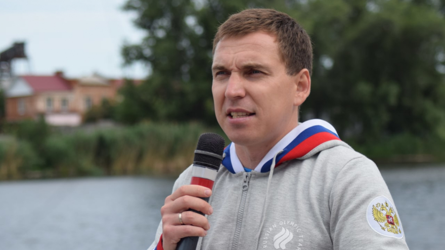 Саратовские спортсмены плавали на драконах по Сазанке