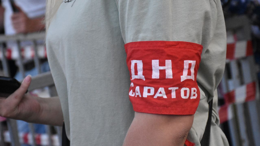 Саратовская Роза ветров собрала тысячи выпускников