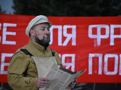В Саратове стелу Город трудовой доблести открыли под песню Олега Газманова