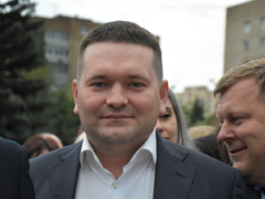 В Саратове стелу Город трудовой доблести открыли под песню Олега Газманова
