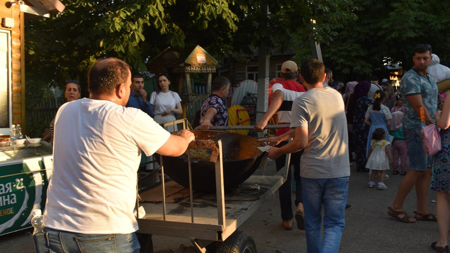 Курбан-байрам в Саратове отпраздновали пением и салютом