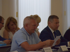 Передачу десяти энгельсских школ на региональный уровень отложили на год
