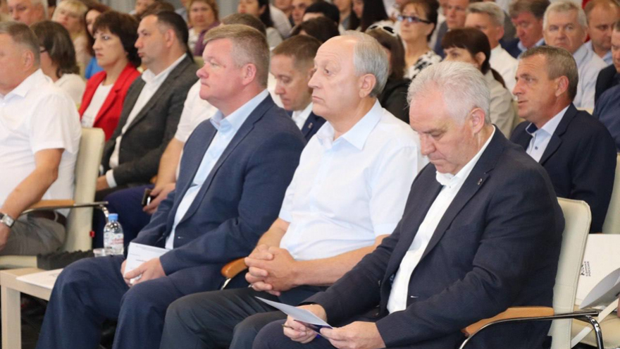 Единая Россия выдвинула экс-губернатора Валерия Радаева в депутаты