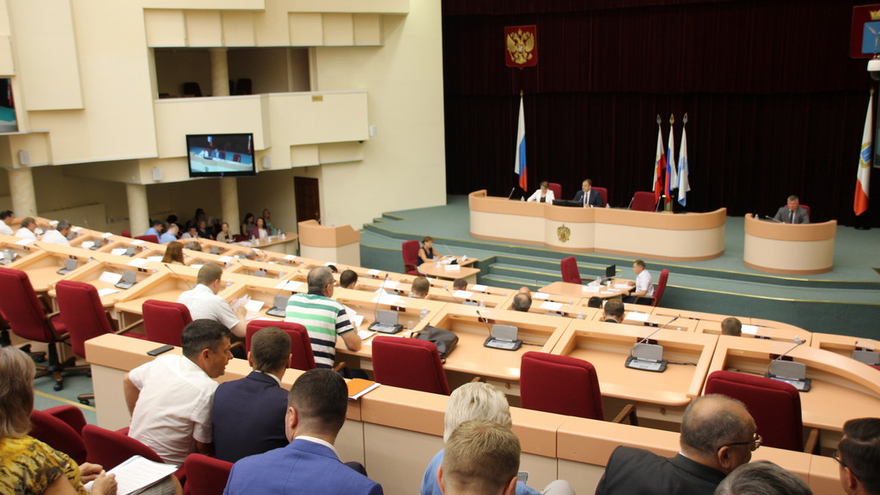 Саратовские депутаты поддержали очередные изменения городского бюджета