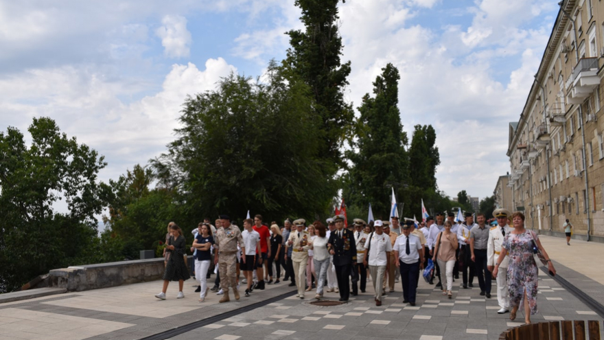 В Саратове отметили День Военно-Морского Флота 