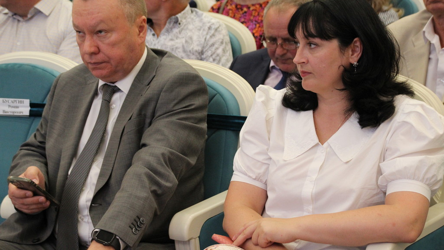 Локомотив национальной экономики: в правительстве Саратовской области поздравили строителей