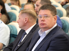 Локомотив национальной экономики: в правительстве Саратовской области поздравили строителей
