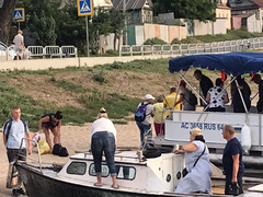 Спасатели эвакуировали пенсионерку с саратовского острова