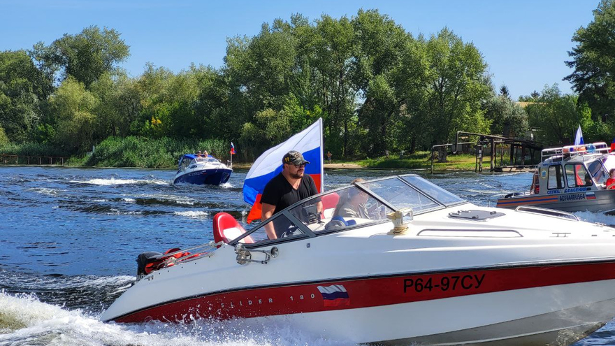 В Саратовской области прошел парад катеров