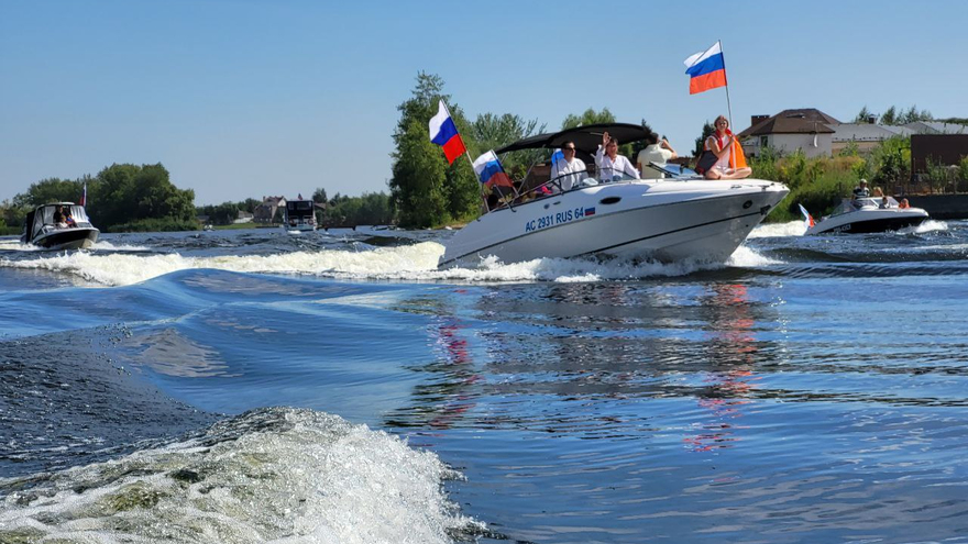В Саратовской области прошел парад катеров